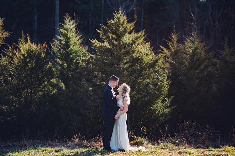 Best-Wedding-Photo-Locations -Leesburg-VA-48-Fields-Pine-Trees