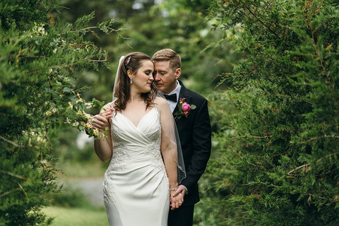 Best-Wedding-Photo-Locations -Leesburg-VA-48-Fields-Pine-Trees