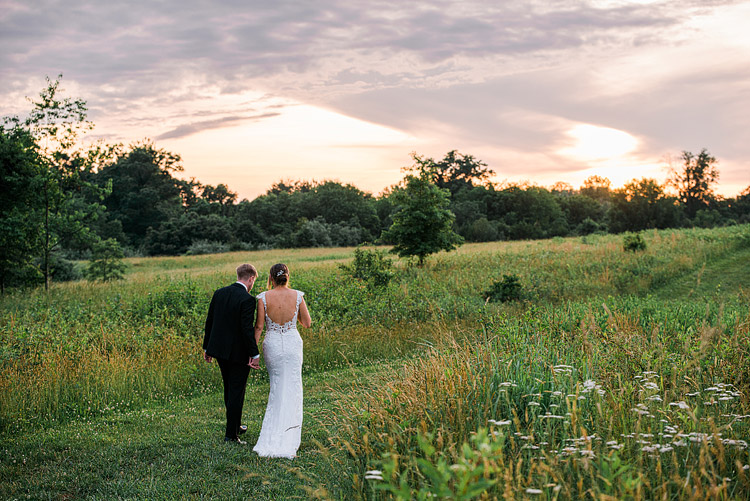 Best-Wedding-Photo-Locations -Leesburg-VA-48-Fields-The-Hay-Fields
