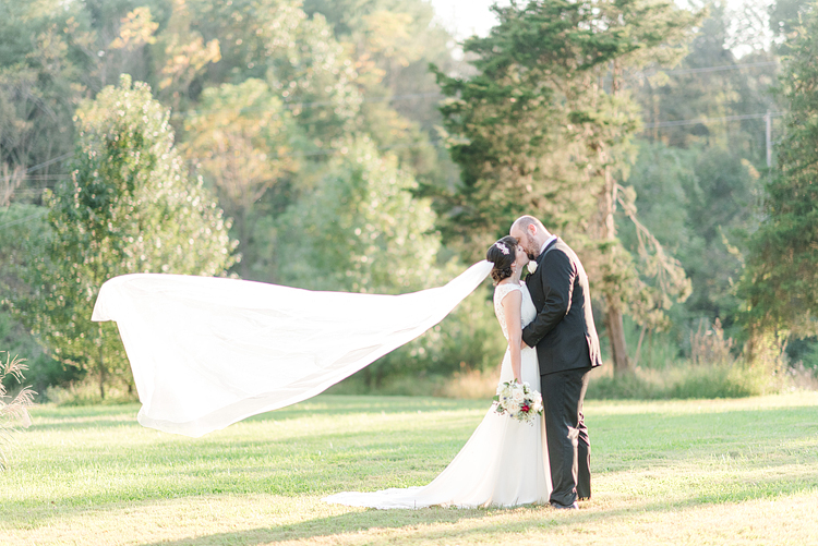 Wedding Photos in Leesburg VA | 48 Fields Farm