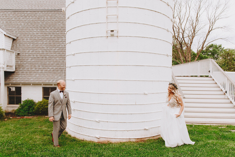 silo first look - 48 Fields barn wedding venue Northern Virginia