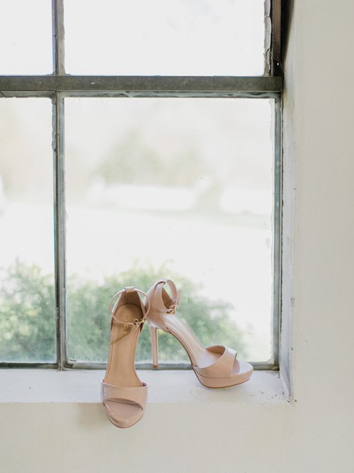 Michelle and Austin's Featured Spring Wedding at 48 Fields Farm in Leesburg VA | Loudoun County Weddings