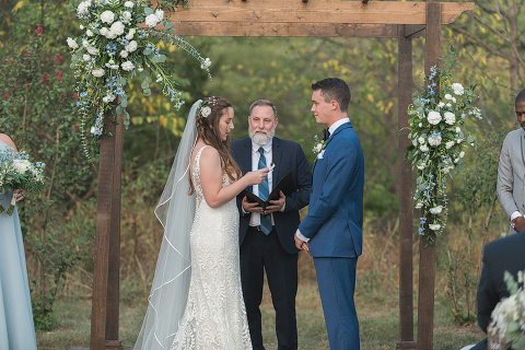 simple-rustic-wedding-blue-white-48-fields-leesburg-va-erika-connor (10)