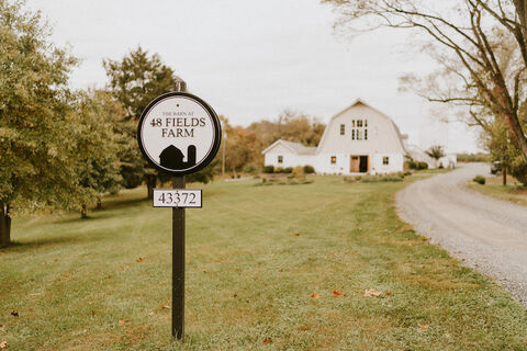 barn driveway and exterior - 48 Fields Wedding Barn | Leesburg VA