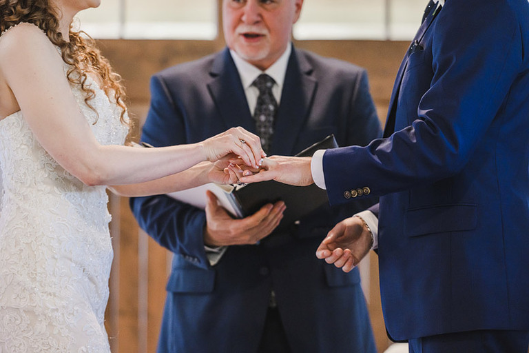 vibrant-red-blue-jewish-wedding-leesburg-va-48-fields-jessie-ryan