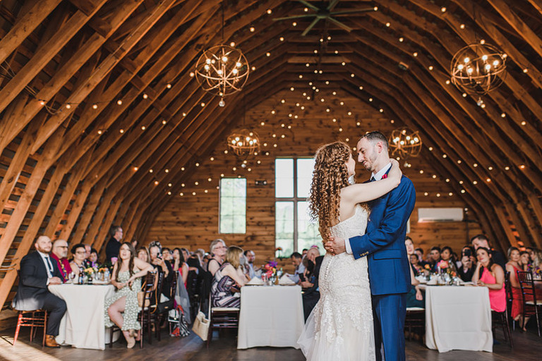 vibrant-red-blue-jewish-wedding-leesburg-va-48-fields-jessie-ryan