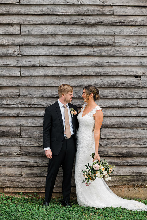 neutral-toned-wedding-northern-virginia-barn-48-fields-leesburg-va