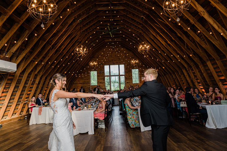 neutral-toned-wedding-northern-virginia-barn-48-fields-leesburg-va