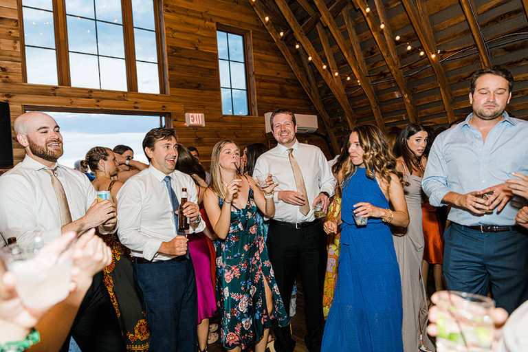 neutral-toned-wedding-northern-virginia-barn-48-fields-leesburg-va