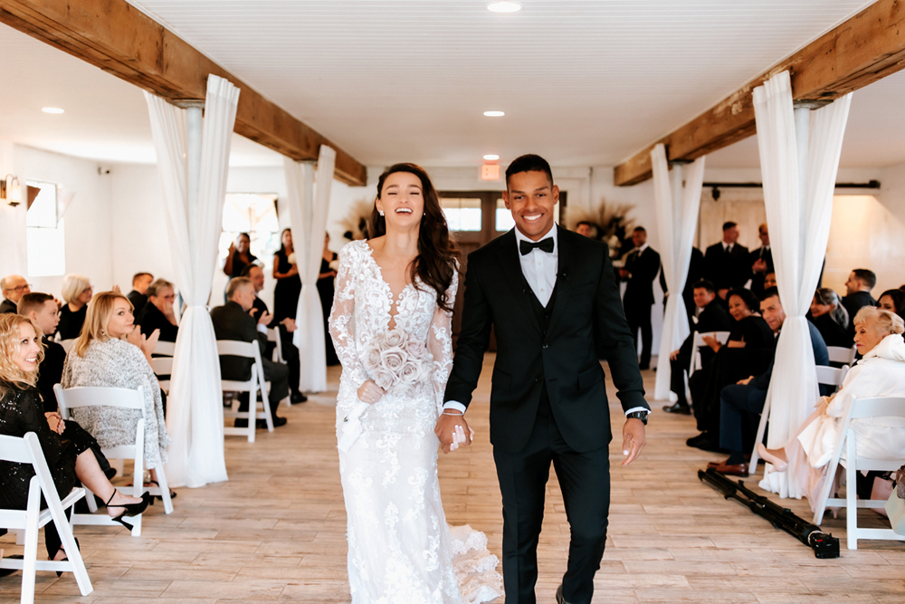 Best-Indoor-Wedding-Ceremonies-Northern-Virginia-48-Fields-Leesburg-VA