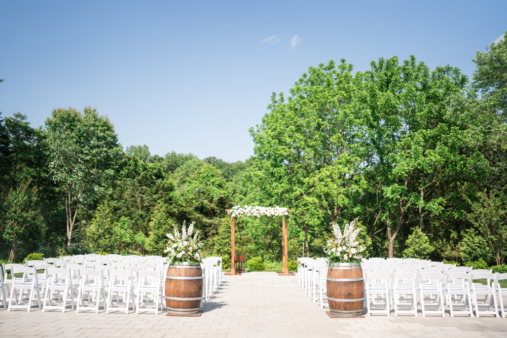Northern-Virginia-Outdoor-Wedding-Ceremony-Space-48-Fields-Leesburg-VA
