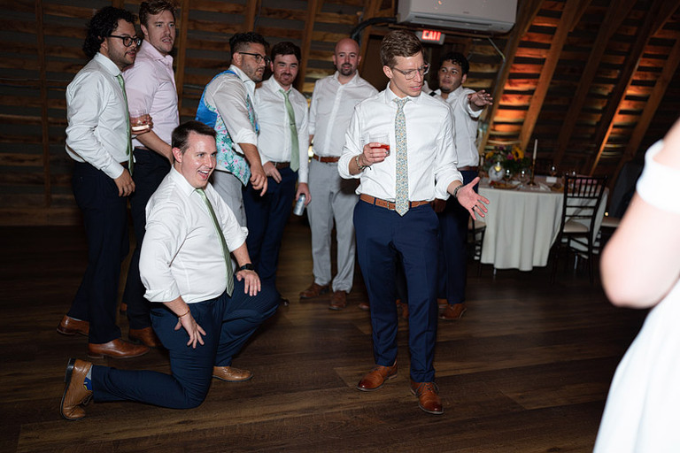 fall-wildflower-wedding-northern-virginia-48-fields-leesburg-va-janelle-jordan