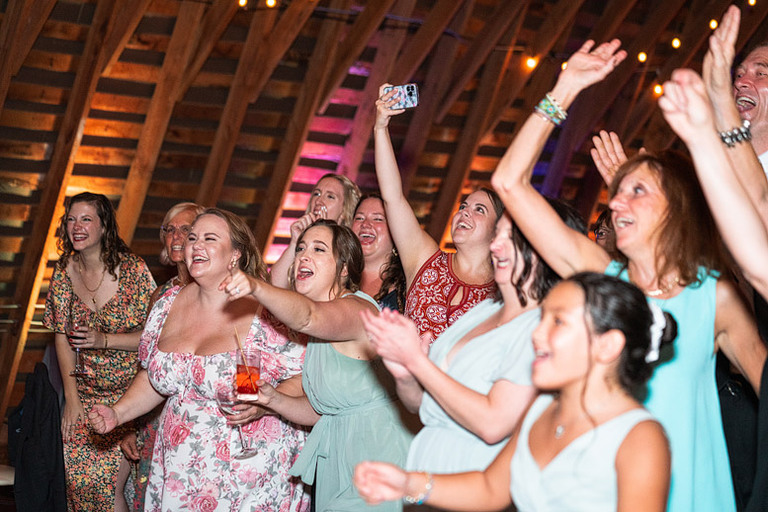 fall-wildflower-wedding-northern-virginia-48-fields-leesburg-va-janelle-jordan