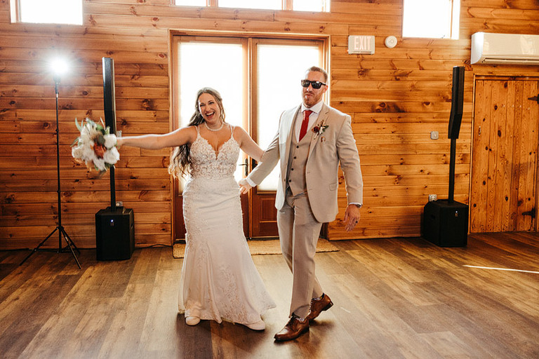 rust-orange-gold-rustic-glam-fall-wedding-loudoun-county-va-48-fields-leesburg-va-kayla-tanner