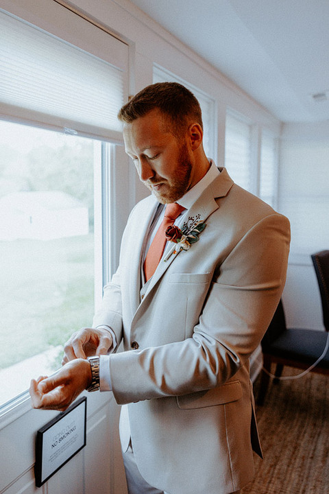 rust-orange-gold-rustic-glam-fall-wedding-loudoun-county-va-48-fields-leesburg-va-kayla-tanner