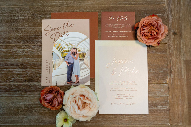 rust-navy-fall-wedding-elevated-flowers-48-fields-leesburg-va-jess-mike 
