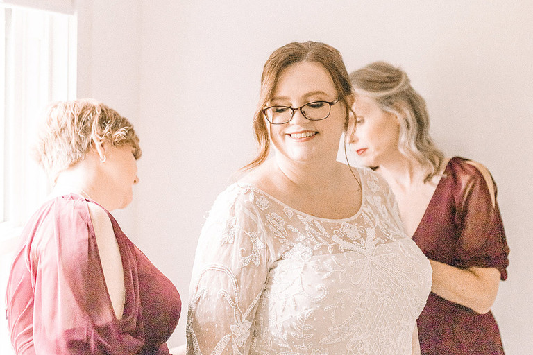 English-literature-book-tea-party-inspired-wedding-northern-virginia-barn-48-fields-leesburg-va-katy-dave