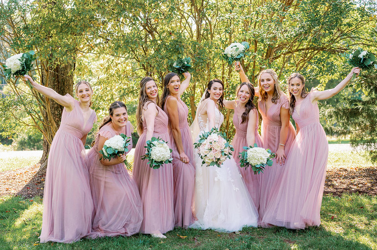 Top-10-Best-Wedding-Party-Photos-of-2023-Loudoun-County-VA