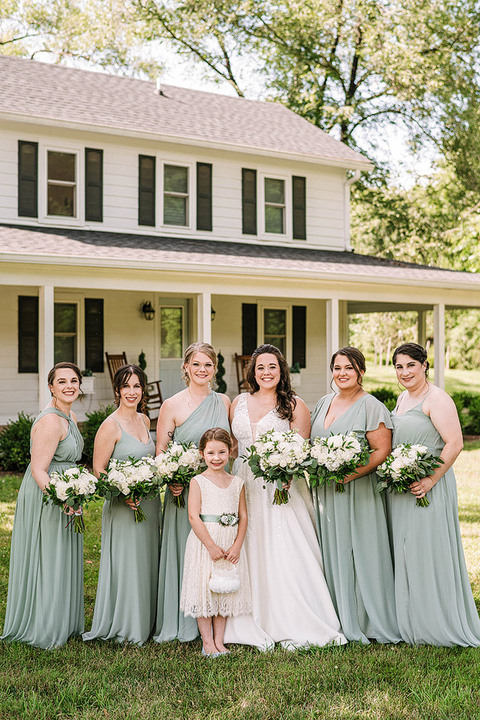 Top-10-Best-Wedding-Party-Photos-of-2023-Loudoun-County-VA