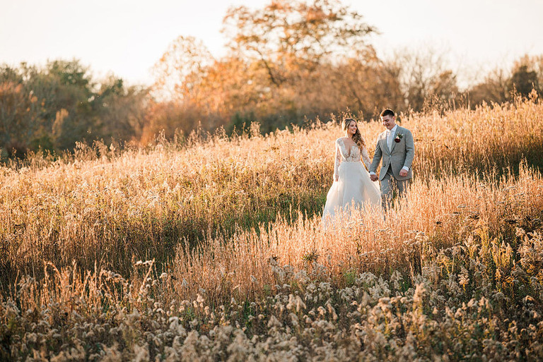 Best-Wedding-Photos-of-2023-48-Fields-Loudoun-County-VA