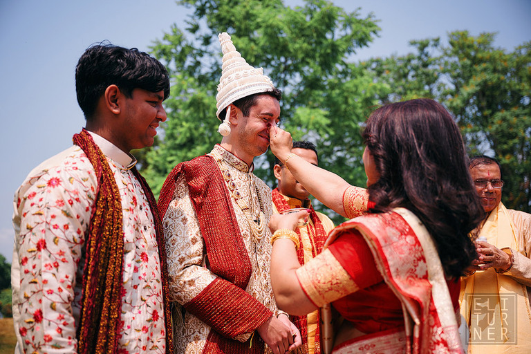 Best-Wedding-Photos-of-2023-48-Fields-Loudoun-County-VA