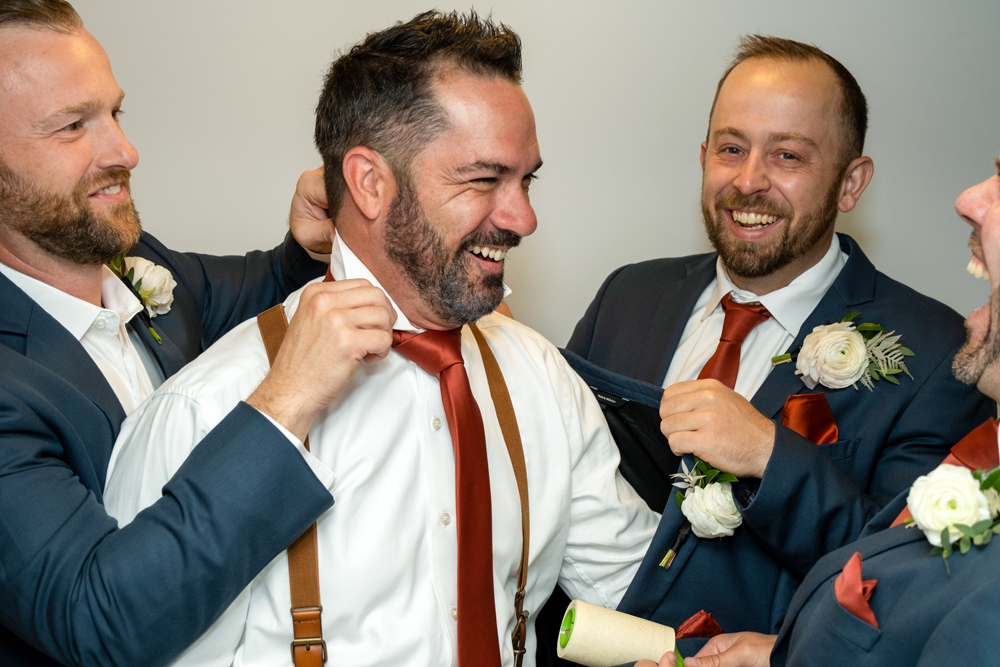 groomsmen-getting-ready-leesburg-va-wedding