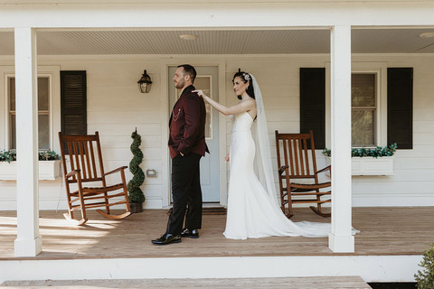 dark-moody-black-burgundy-wedding-leesburg-va-48-fields-courtney-dylan