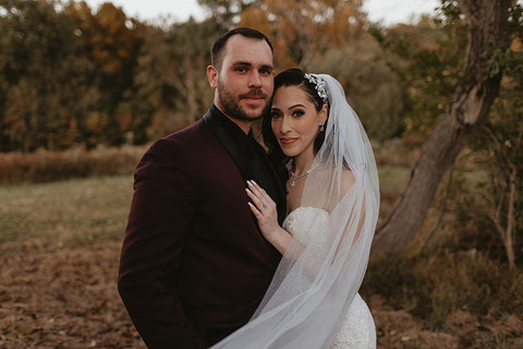 dark-moody-black-burgundy-wedding-leesburg-va-48-fields-courtney-dylan