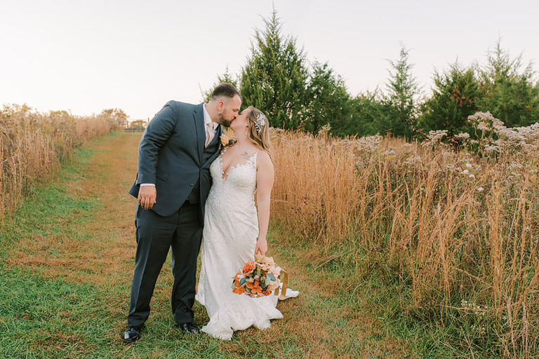 orange-peach-blush-fall-wedding-loudoun-county-va-48-fields-victoria-gideon