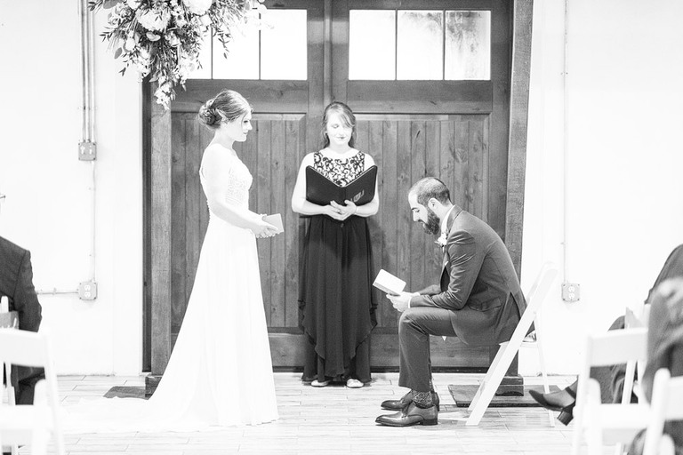 navy-blue-burgundy-red-micro-wedding-winter-loudoun-county-va-48-fields-hannah-mike