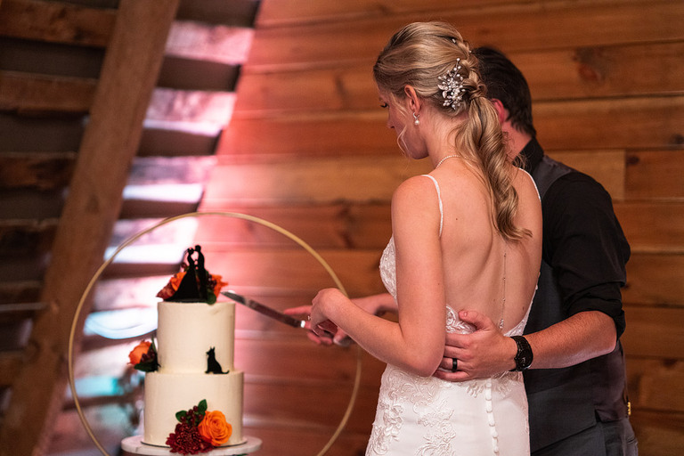 red-yellow-sunflower-fall-micro-wedding-northern-virginia-48-fields-kirsten-dan