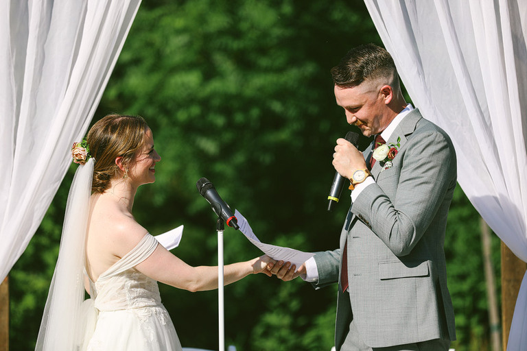 soft-pastel-summer-wedding-northern-virginia-48-fields-jane-sean