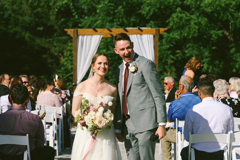 soft-pastel-summer-wedding-northern-virginia-48-fields-jane-sean