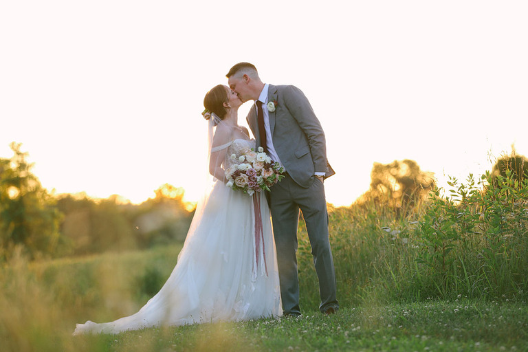 soft-pastel-summer-wedding-northern-virginia-48-fields-jane-sean