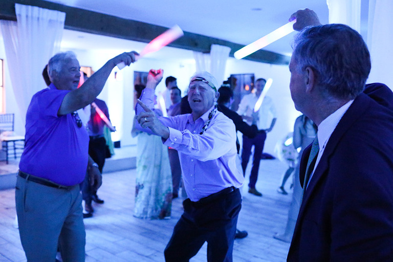 soft-pastel-summer-wedding-northern-virginia-48-fields-jane-sean