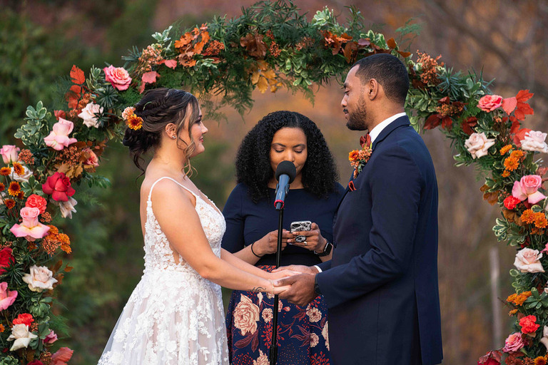 burnt-orange-yellow-fall-wedding-leesburg-va-48-fields-becca-vincent