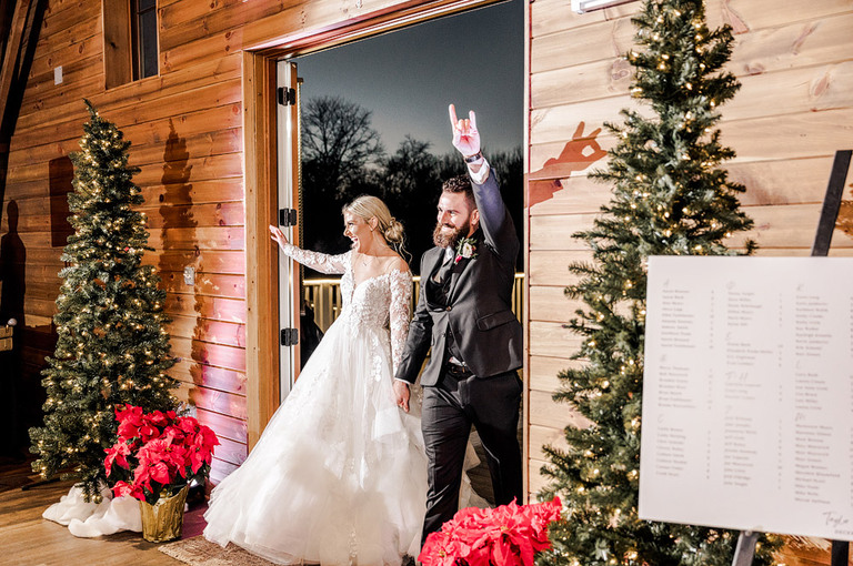 elegant-christmas-theme-winter-wedding-loudoun-county-va-48-fields-taylor-connor