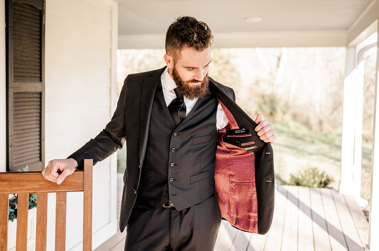 elegant-christmas-theme-winter-wedding-loudoun-county-va-48-fields-taylor-connor