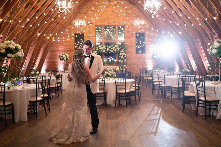 navy-blue-light-blue-white-traditional-church-wedding-leesburg-va-48-fields-brooke-justus