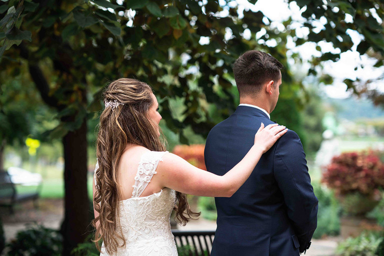 navy-blue-light-blue-white-traditional-church-wedding-leesburg-va-48-fields-brooke-justus