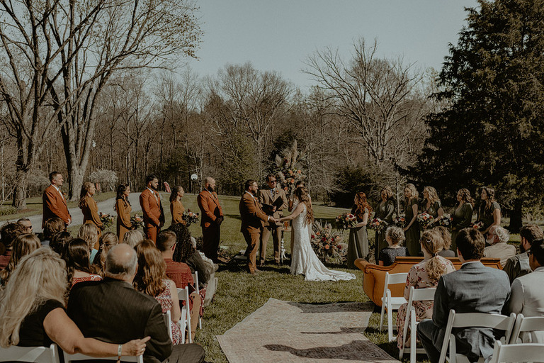 music-festival-theme-wedding-northern-virginia-48-fields-megan-dave